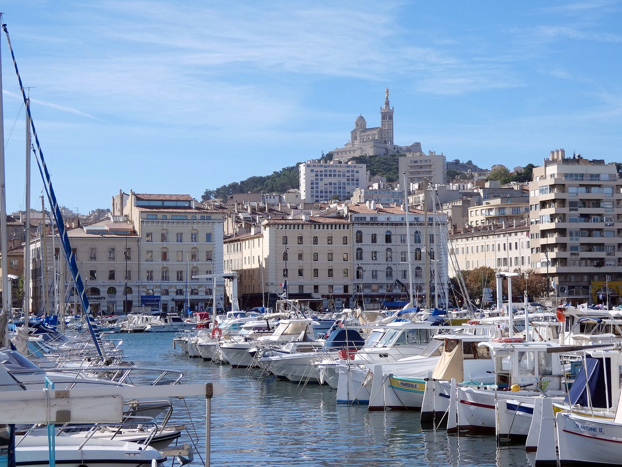 marsiglia porto vecchio notre dame